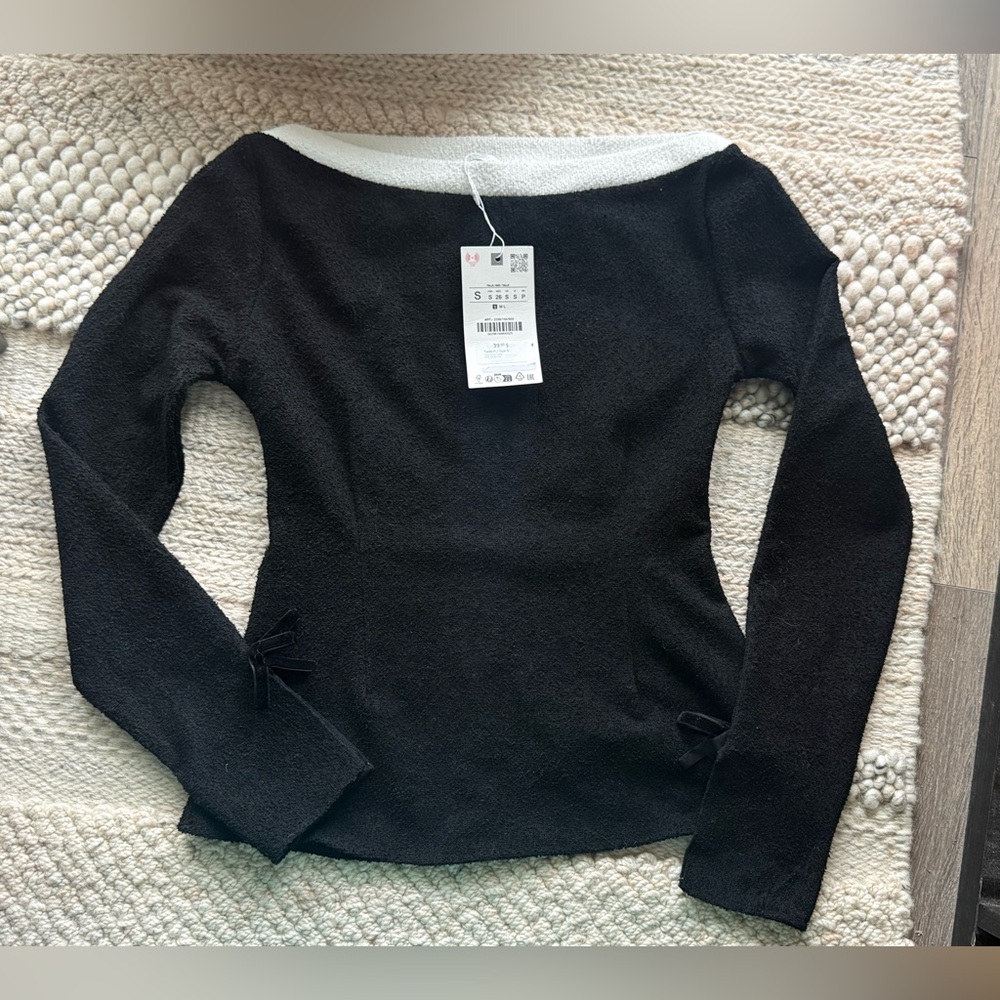 Zara Black Off-Shoulder Long-Sleeve Sweater with White Trim